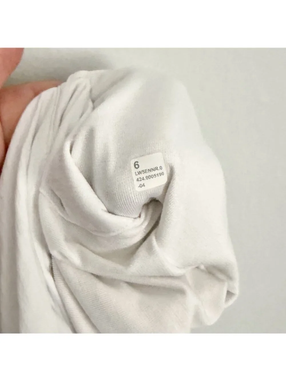 Lululemon White Dance Studio Pants Mid-Rise Athletic Athleisure Women’s Size 6